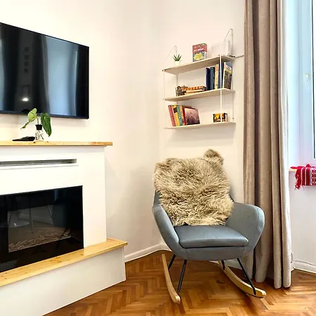 Flh - The Modern Classic Romanian