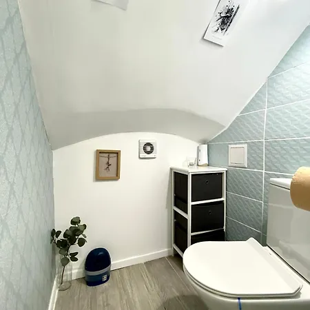 Flh - The Modern Classic Romanian Apartment