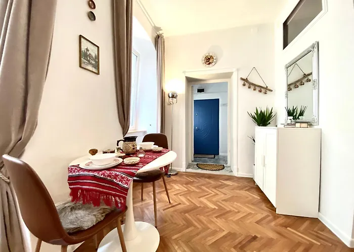 Flh - The Modern Classic Romanian Appartement