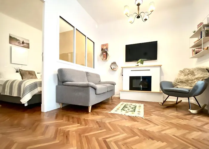 Flh - The Modern Classic Romanian Brasov